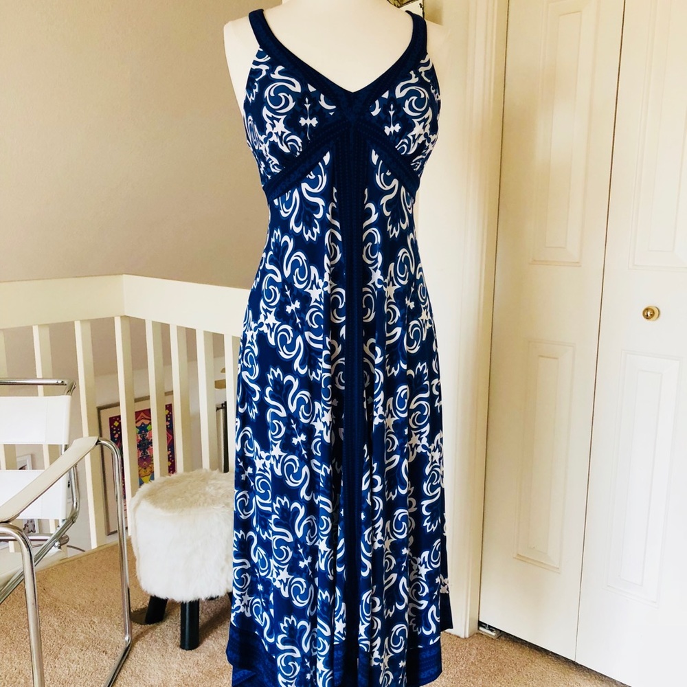 Handkerchief hem maxi dress